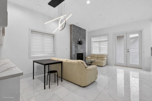 1052 50Th Avenue E, Vancouver, BC 