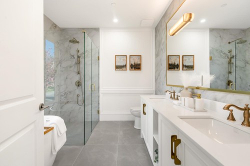 4005 35Th Avenue W, Vancouver, BC 
