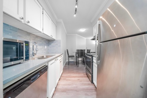 114-6655 Lynas Lane  Richmond, BC V7C 3K8