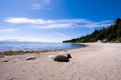 1618 Ocean Beach Esplanade Gibsons, BC V0N 1V5