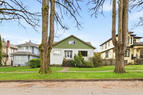 3348 21St Avenue W, Vancouver, BC 