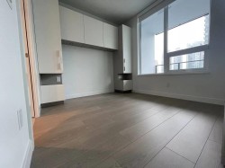 6537 Telford Avenue Burnaby, BC V5H 0K9