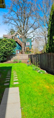 1745 Graveley Street, Vancouver, BC 