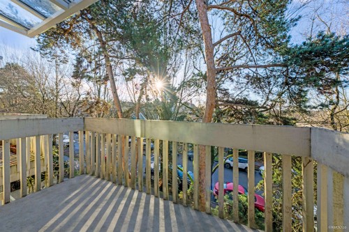 303-1545 2Nd Avenue E, Vancouver, BC 