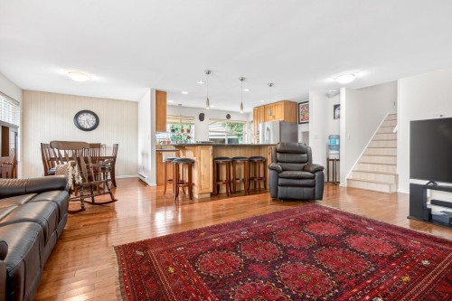 2176 Laurier Avenue, Port Coquitlam, BC 