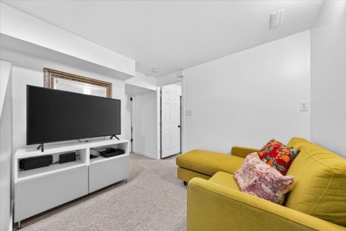3848 Garden Grove Drive, Burnaby, BC 