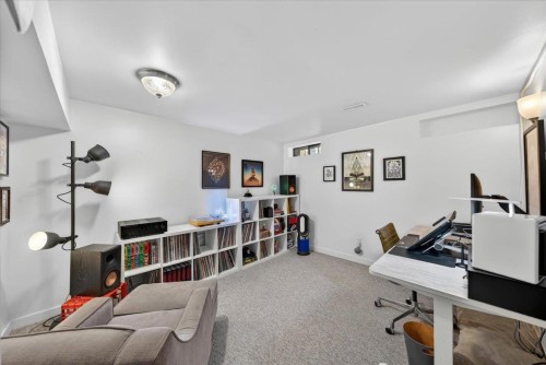 3848 Garden Grove Drive, Burnaby, BC 