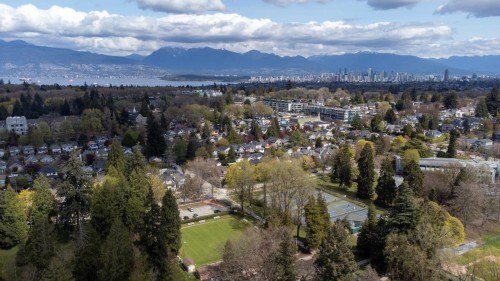 3771 31St Avenue W, Vancouver, BC 