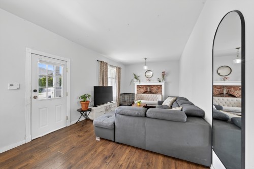 319 Marmont Street, Coquitlam, BC 