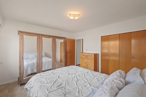 2663 Dundas Street, Vancouver, BC 