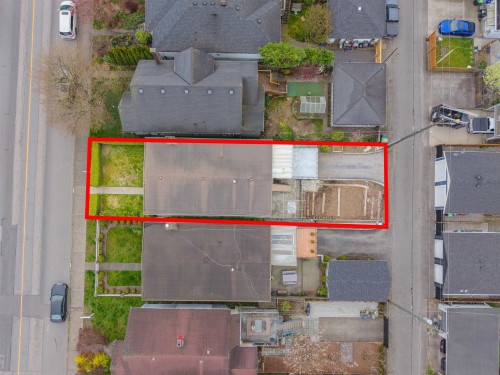 2663 Dundas Street, Vancouver, BC 