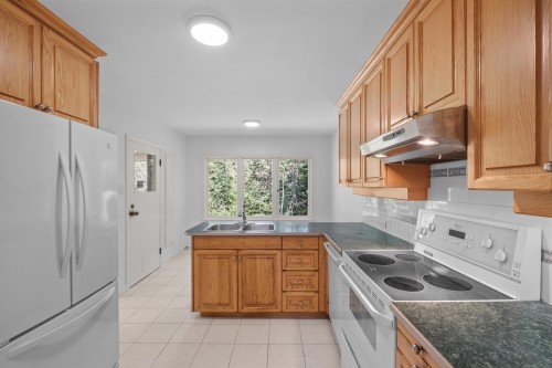 3894 Sunnycrest Drive, North Vancouver, BC 