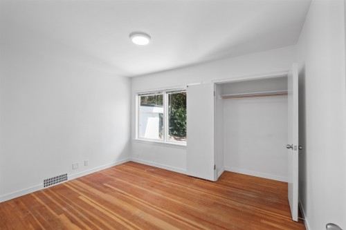 3894 Sunnycrest Drive, North Vancouver, BC 