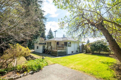 3894 Sunnycrest Drive, North Vancouver, BC 