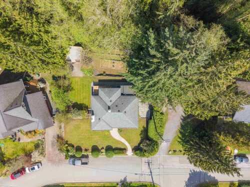 3894 Sunnycrest Drive, North Vancouver, BC 