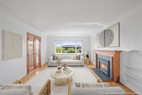 3894 Sunnycrest Drive, North Vancouver, BC 