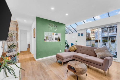 204-2125 York Avenue, Vancouver, BC 