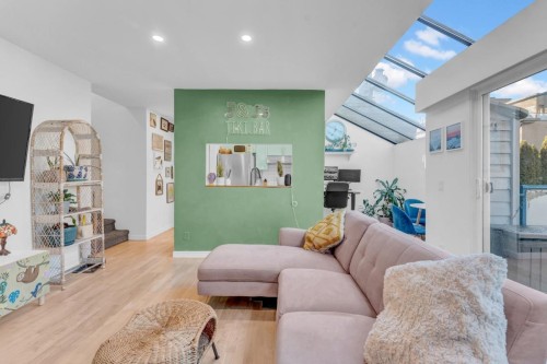 204-2125 York Avenue, Vancouver, BC 