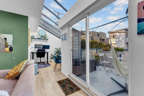 204-2125 York Avenue, Vancouver, BC 