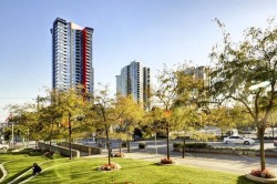 1806-131 Regiment Square Vancouver, BC V6B 1X6