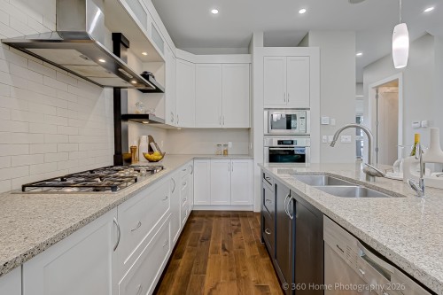 3820 21St Avenue W, Vancouver, BC 