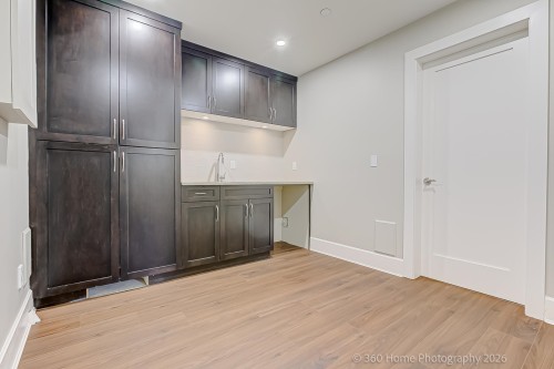 3820 21St Avenue W, Vancouver, BC 