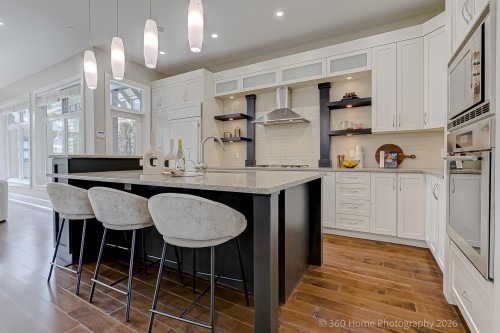 3820 21St Avenue W, Vancouver, BC 