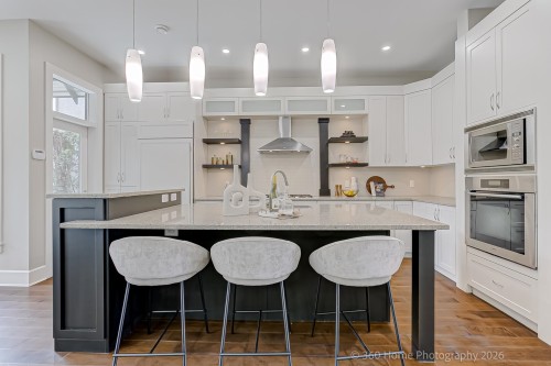 3820 21St Avenue W, Vancouver, BC 