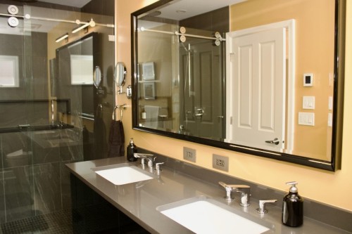 1934 Haro Street, Vancouver, BC 