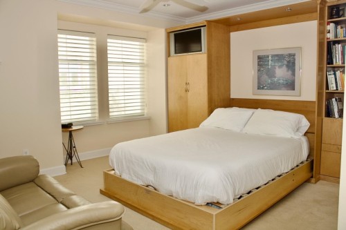 1934 Haro Street, Vancouver, BC 