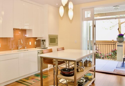 1934 Haro Street, Vancouver, BC 