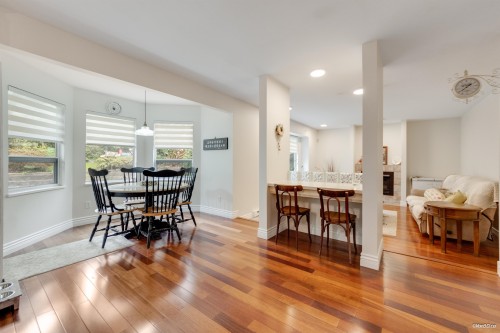 128 Parkside Drive, Port Moody, BC 