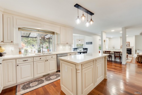 128 Parkside Drive, Port Moody, BC 