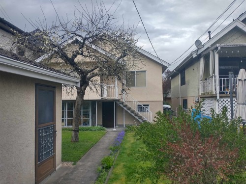 2164 Grant Street, Vancouver, BC 