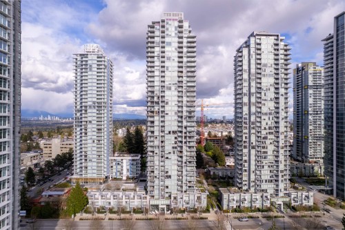 4009-6538 Nelson Avenue  Burnaby, BC V5H 0G5