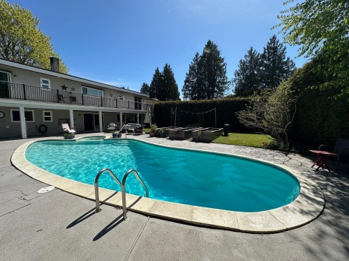 1015 51a Street  Delta, BC V4M 2X9