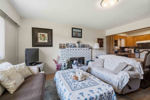 549 56Th Avenue E, Vancouver, BC 