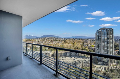 2009-4730 Lougheed Highway, Burnaby, BC 