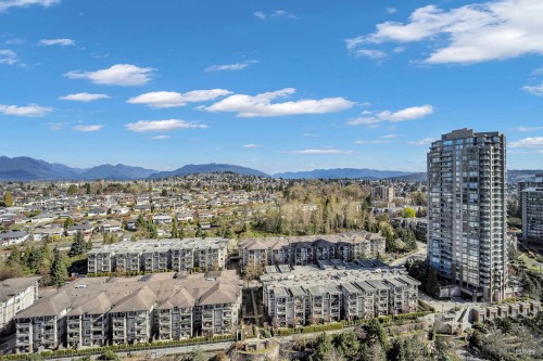 2009-4730 Lougheed Highway, Burnaby, BC 