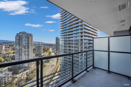 2009-4730 Lougheed Highway, Burnaby, BC 