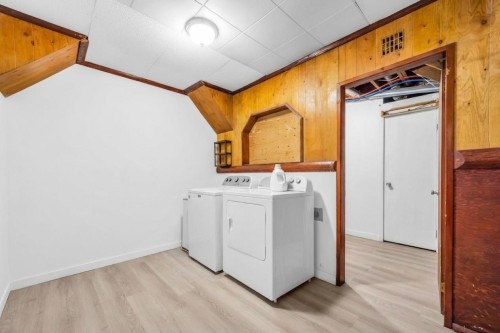 7750 15Th Avenue, Burnaby, BC 