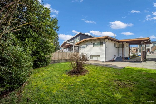 7750 15Th Avenue, Burnaby, BC 