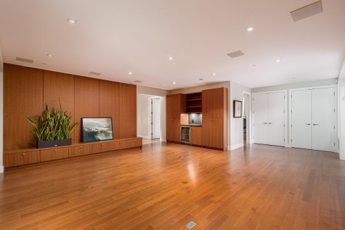 5961 Churchill Street, Vancouver, BC 