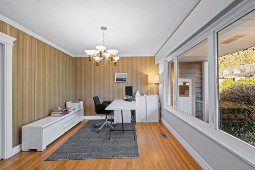 4032 Ripple Road, West Vancouver, BC 