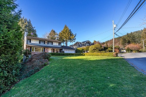 4032 Ripple Road, West Vancouver, BC 