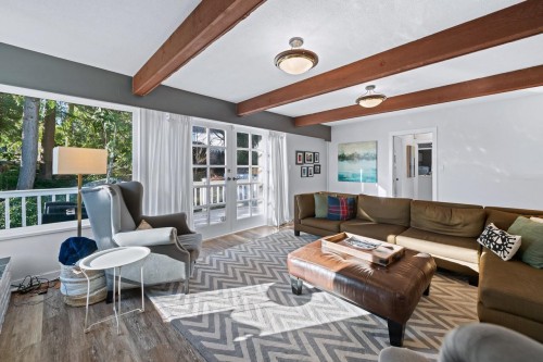 4032 Ripple Road, West Vancouver, BC 