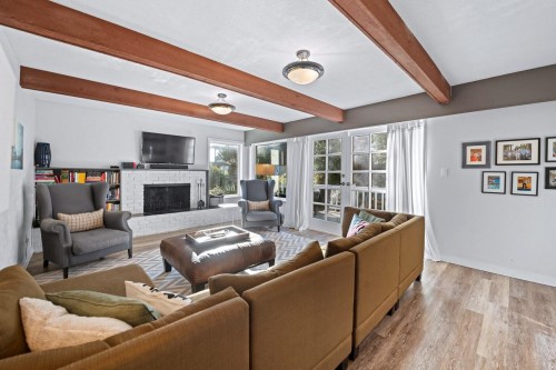 4032 Ripple Road, West Vancouver, BC 