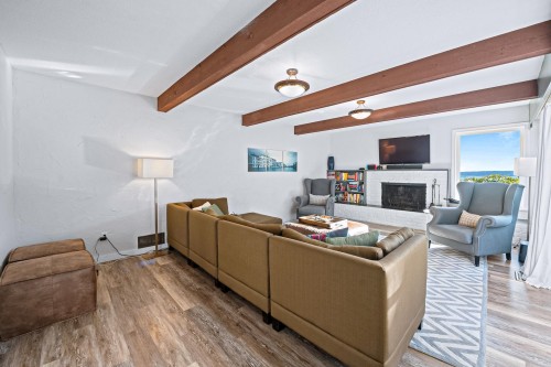 4032 Ripple Road, West Vancouver, BC 