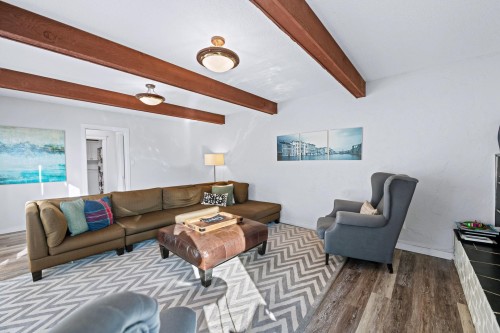 4032 Ripple Road, West Vancouver, BC 