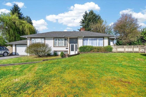 11851 221 Street  Maple Ridge, BC V2X 5S4